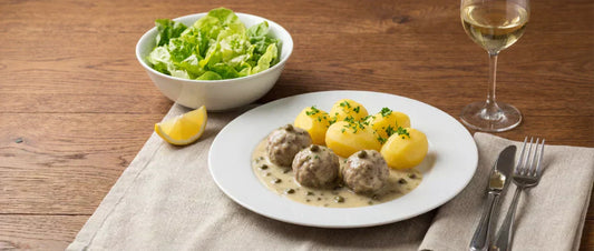 Königsberger Klopse in feiner Senfsoße